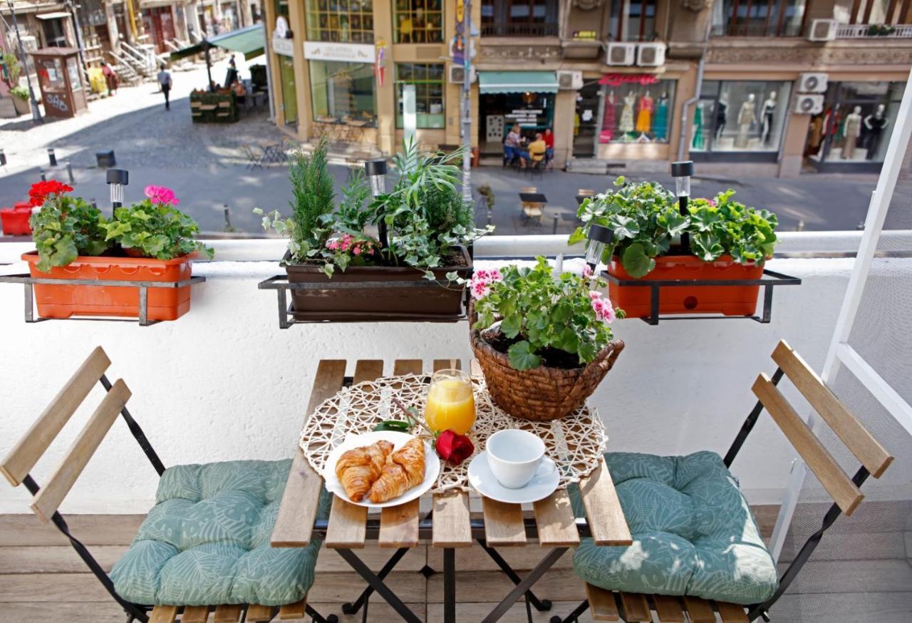 בוקרשט Traditional Romanian Apartments מראה חיצוני תמונה
