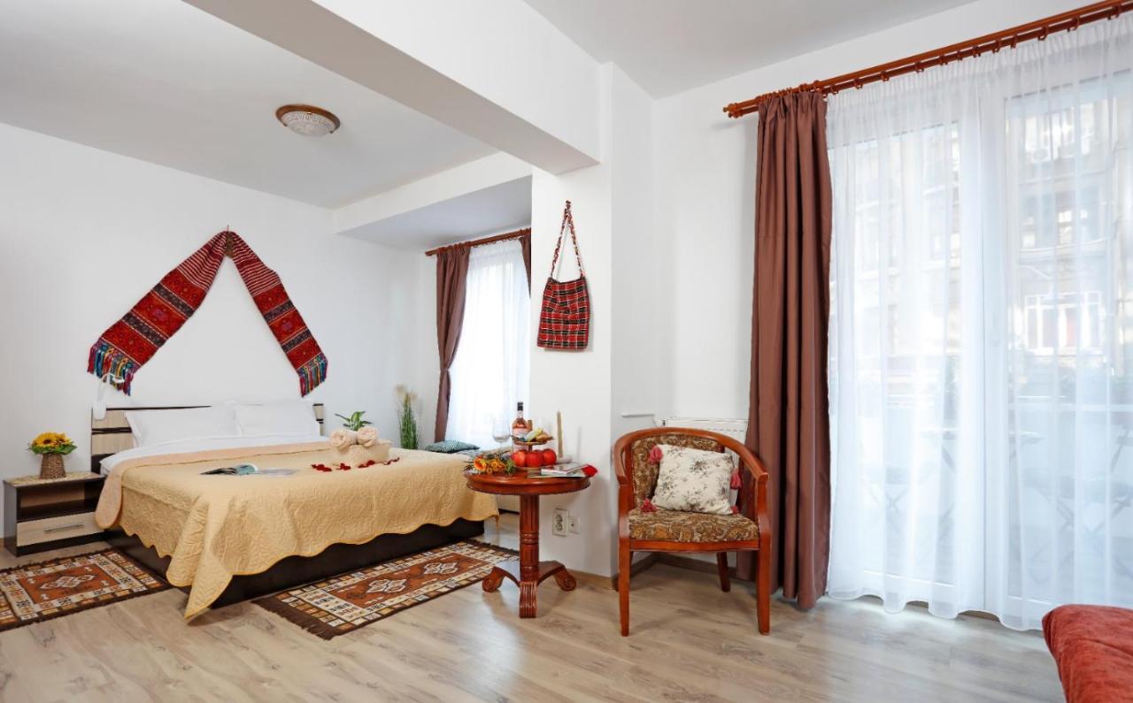בוקרשט Traditional Romanian Apartments מראה חיצוני תמונה