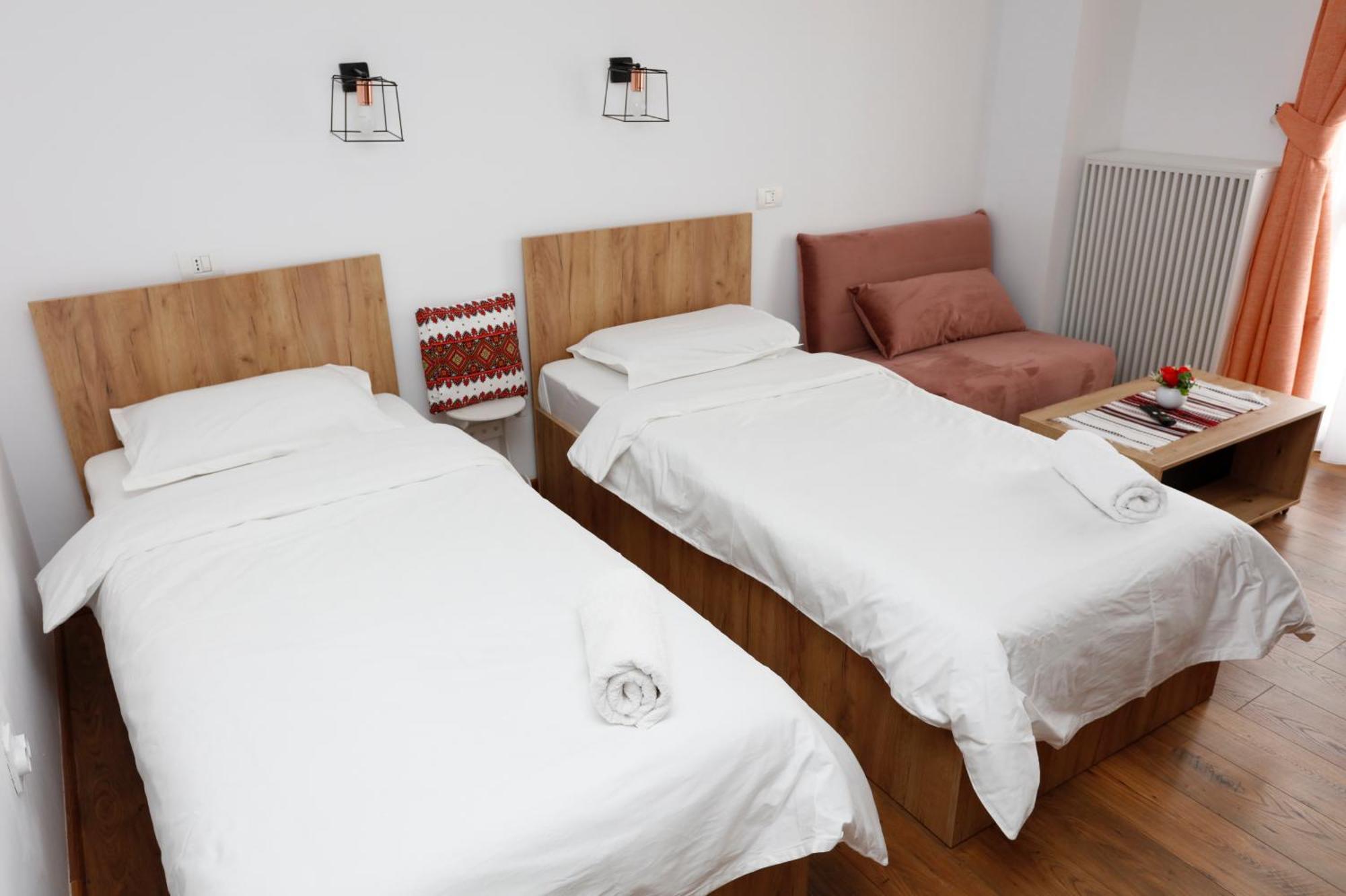 בוקרשט Traditional Romanian Apartments מראה חיצוני תמונה