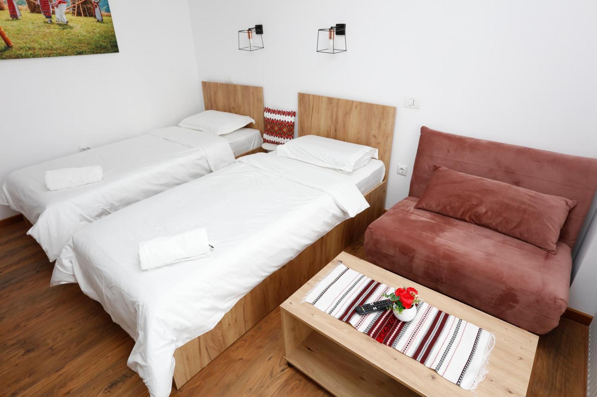 בוקרשט Traditional Romanian Apartments מראה חיצוני תמונה