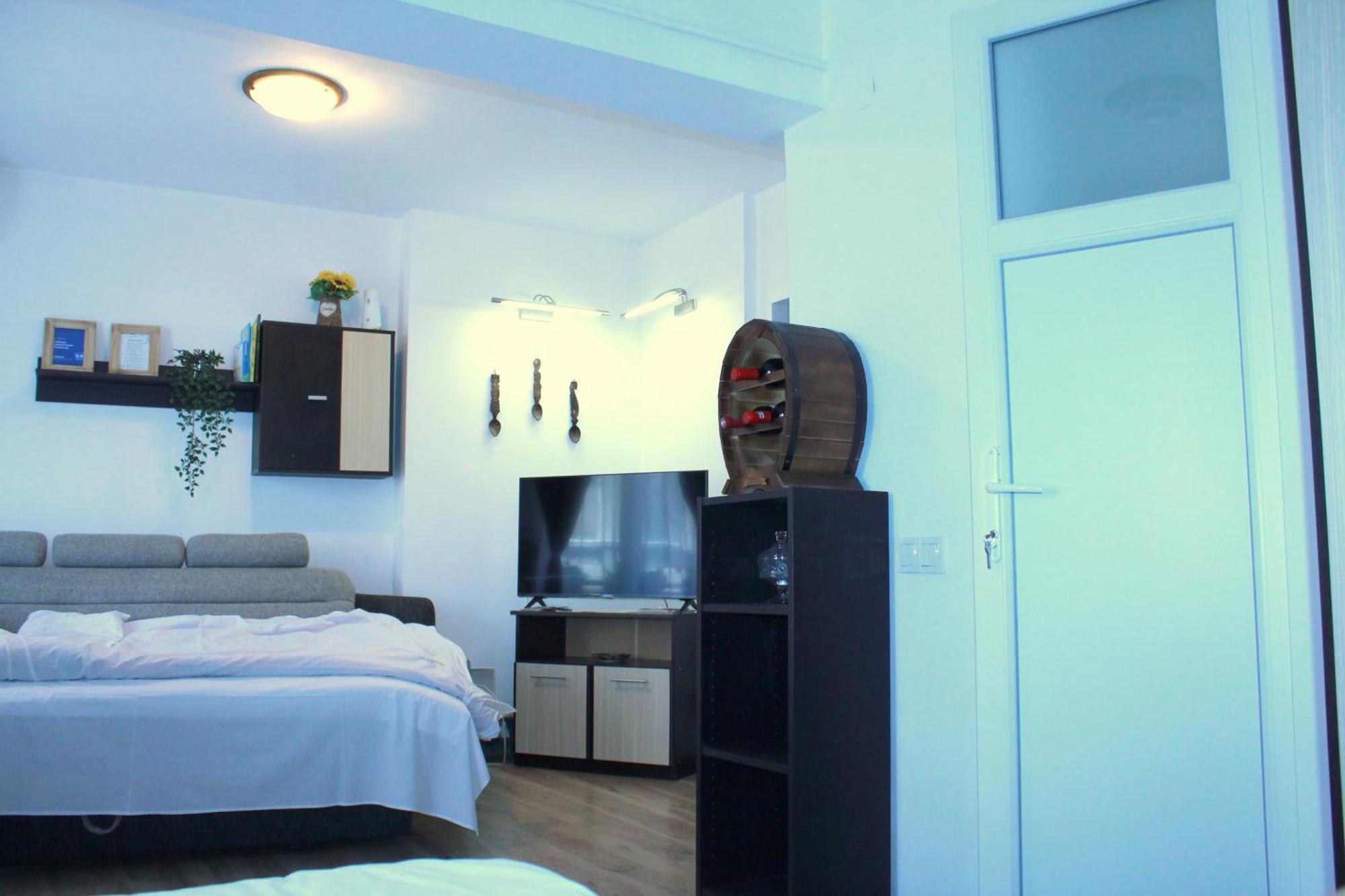 בוקרשט Traditional Romanian Apartments מראה חיצוני תמונה